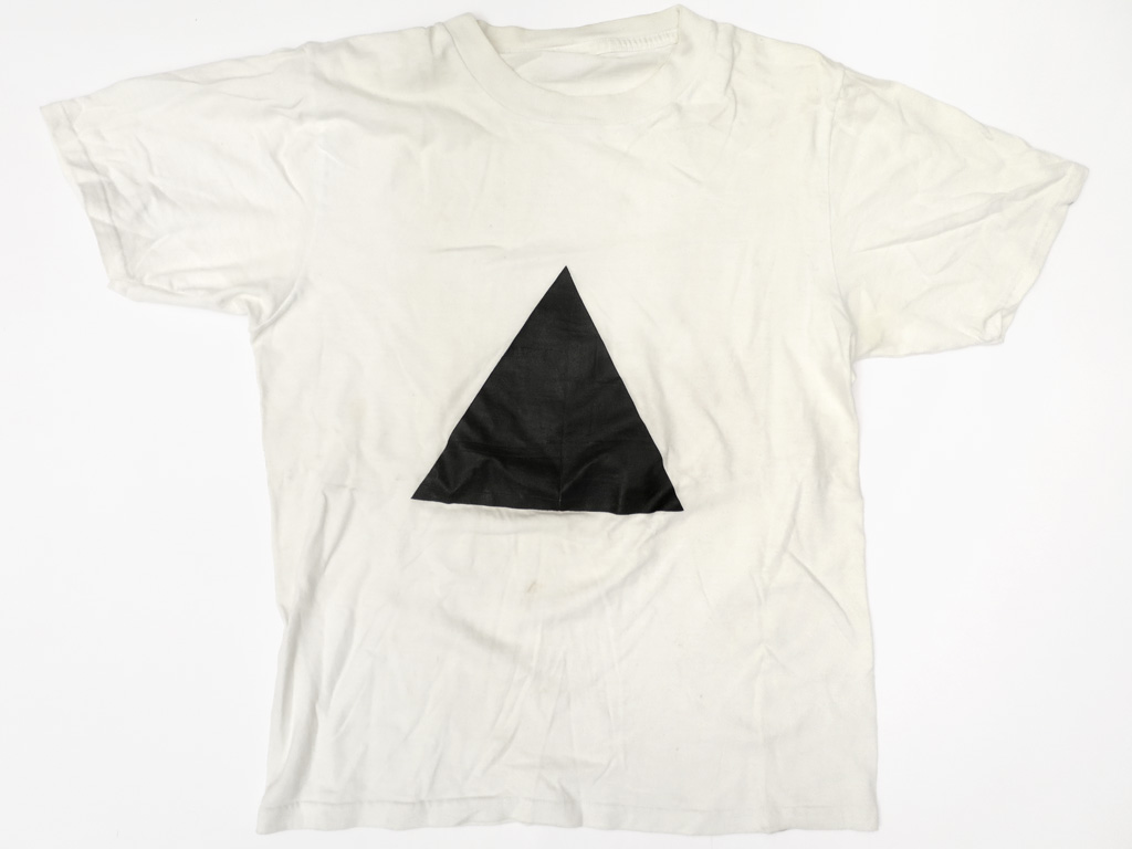 Claude Closky, ‘Untitled (triangle),’ 1986, t-shirt.